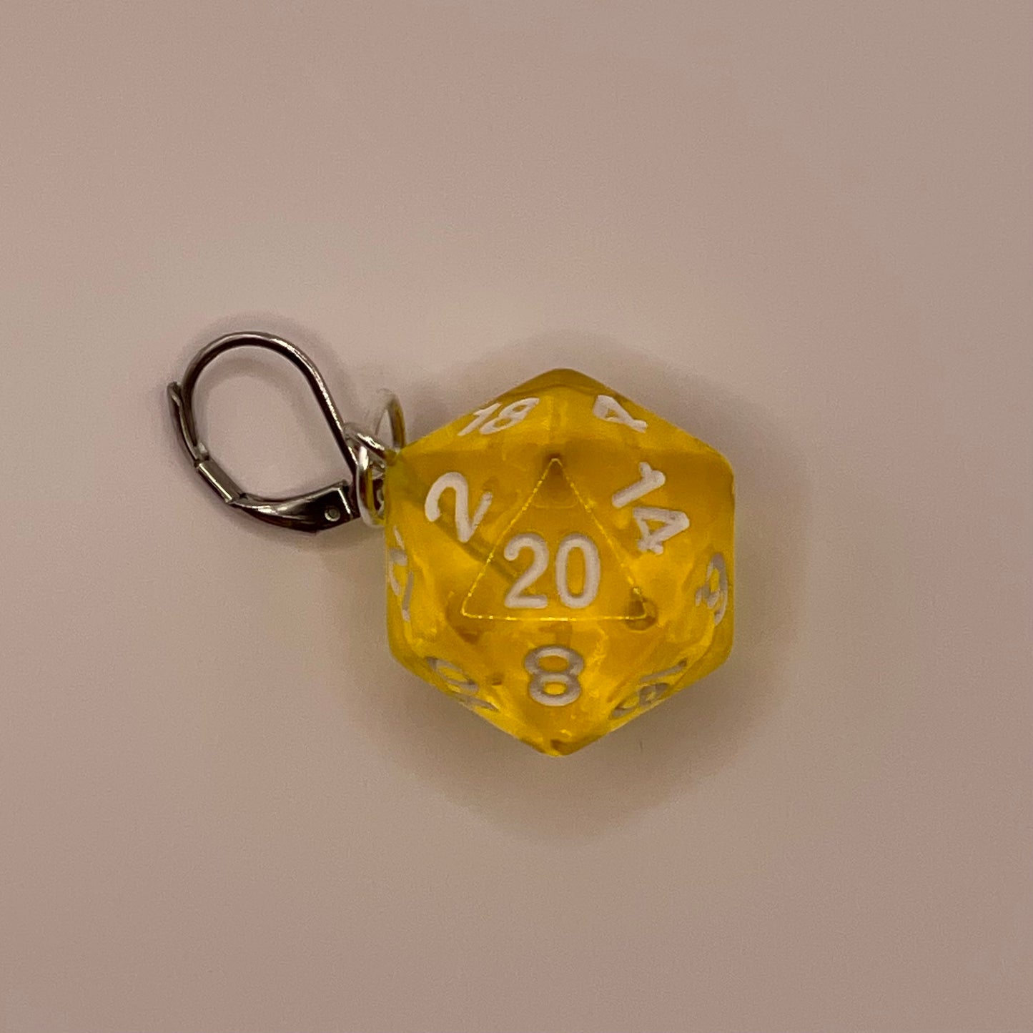 D20 Stitch Markers