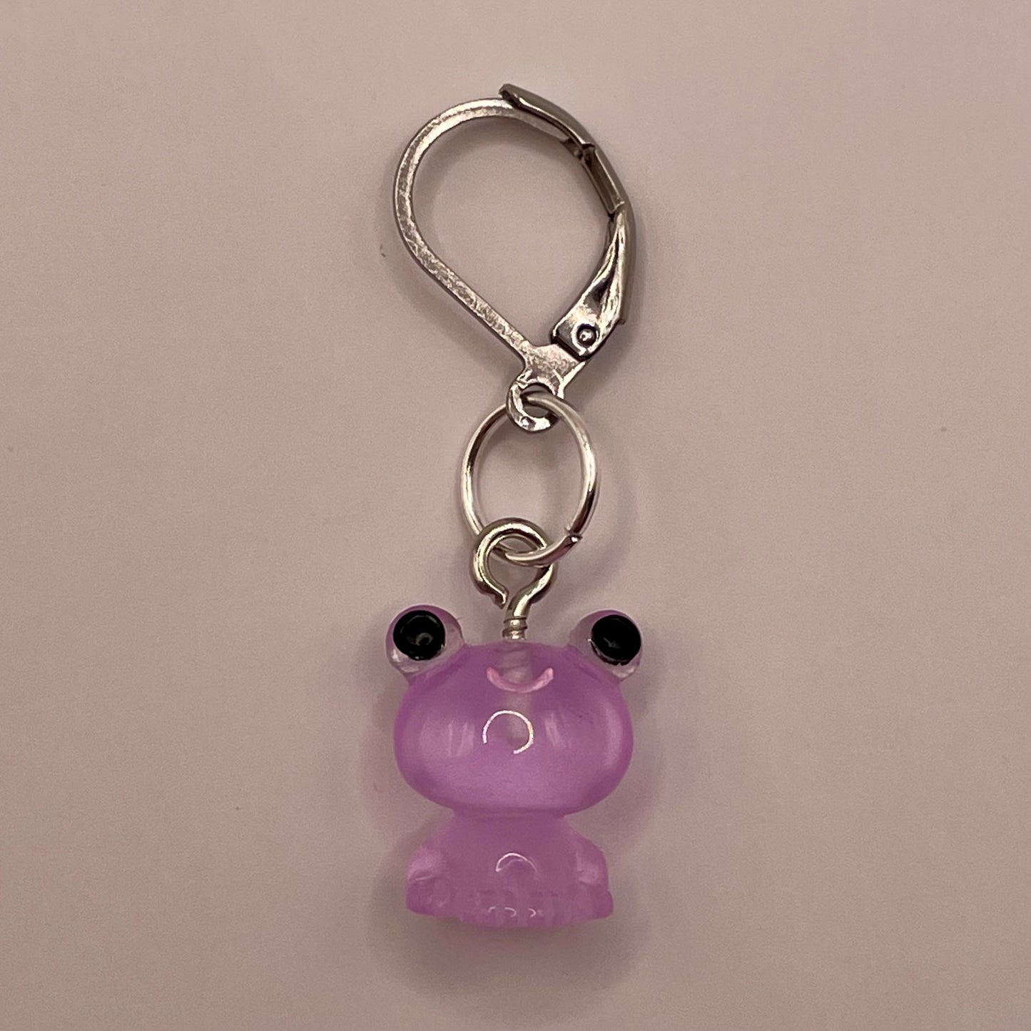 Tiny Frog Stitch Markers