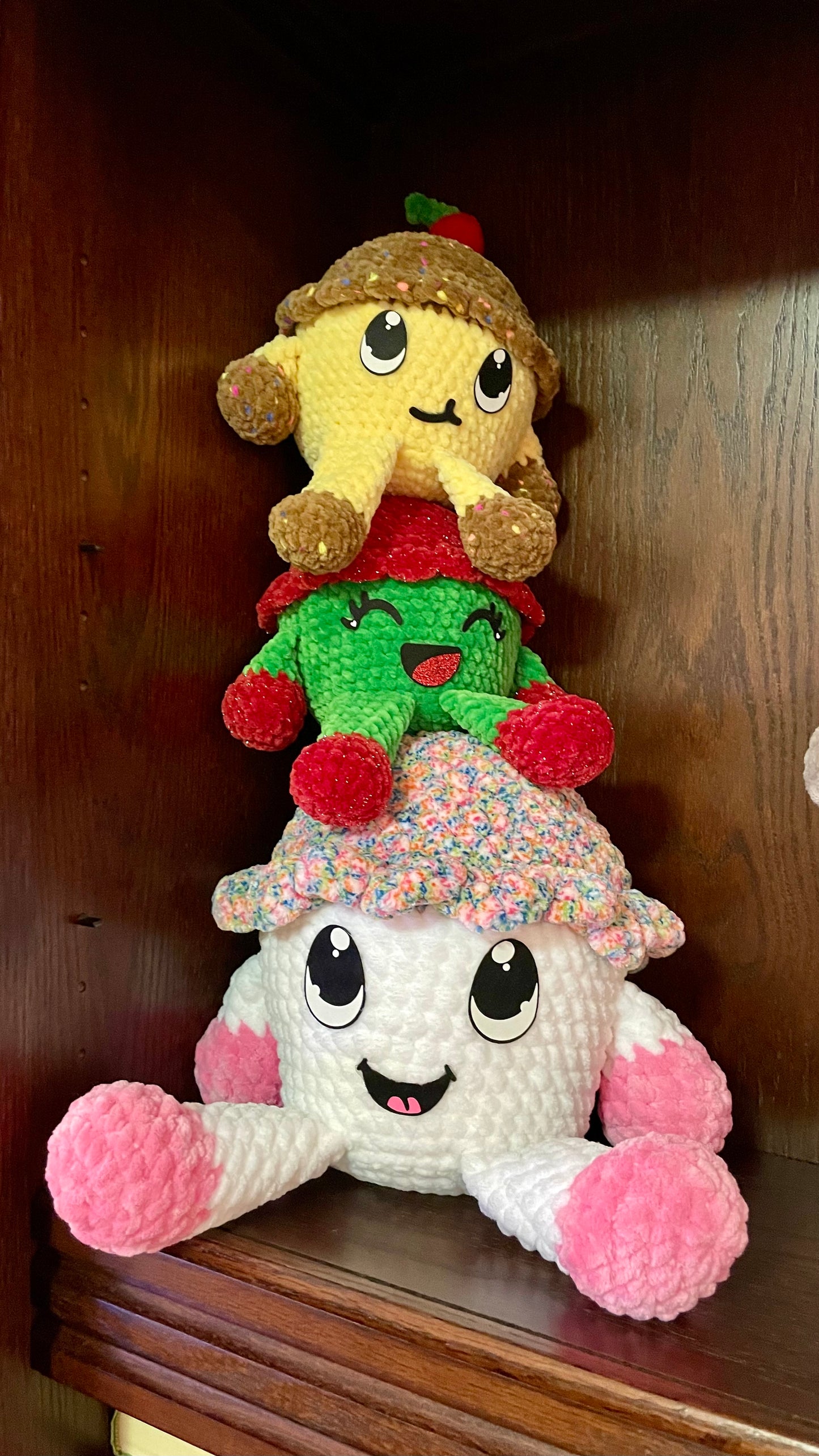 Cupcake Cuteness - Low/No Sew Crochet Pattern